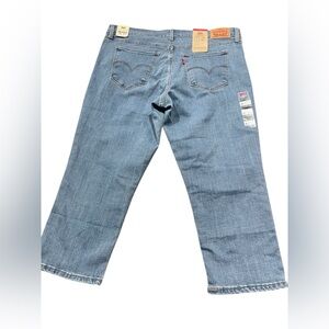 Levi’s 311 Shaping Skinny Capri Women’s Jeans Sz 33 NWT